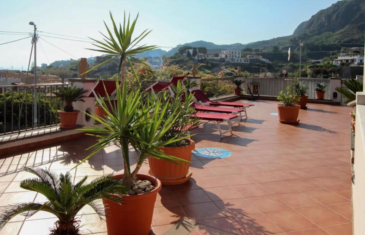 Casa Vacanza Artemis Lipari  Exteriör bild