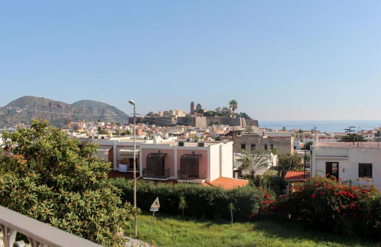 Casa Vacanza Artemis Lipari  Exteriör bild