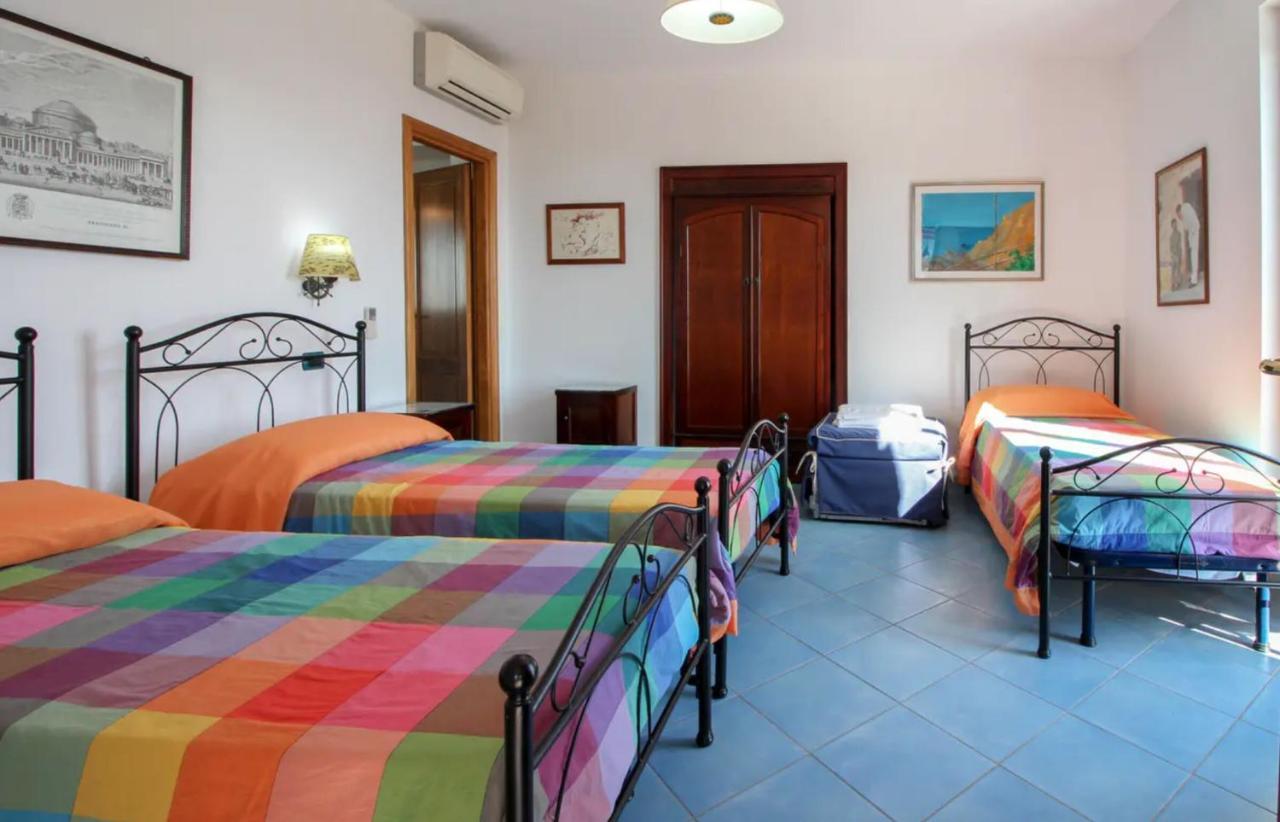 Casa Vacanza Artemis Lipari  Exteriör bild