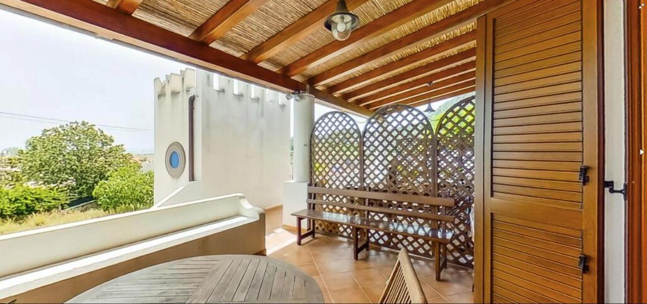 Casa Vacanza Artemis Lipari  Exteriör bild